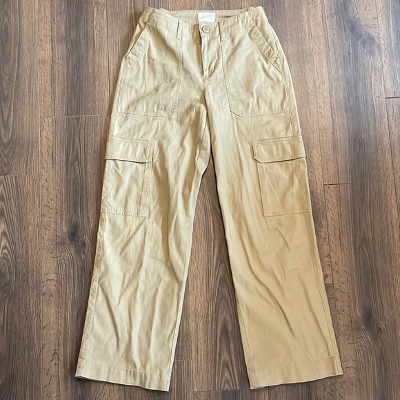Universal Thread | Tan Cargo Utility Pants - Picture 2 of 9
